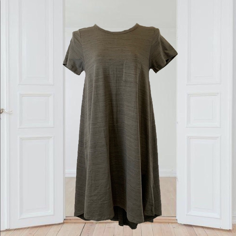 LulaRoe Carly Gray High Low T-shirt Pocket Dress Women's Size Small